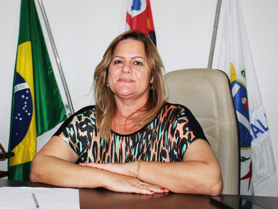 SALMOURÃO: Frente de Trabalho Municipal vai proporcionar qualificação profissional e geração de 50 empregos