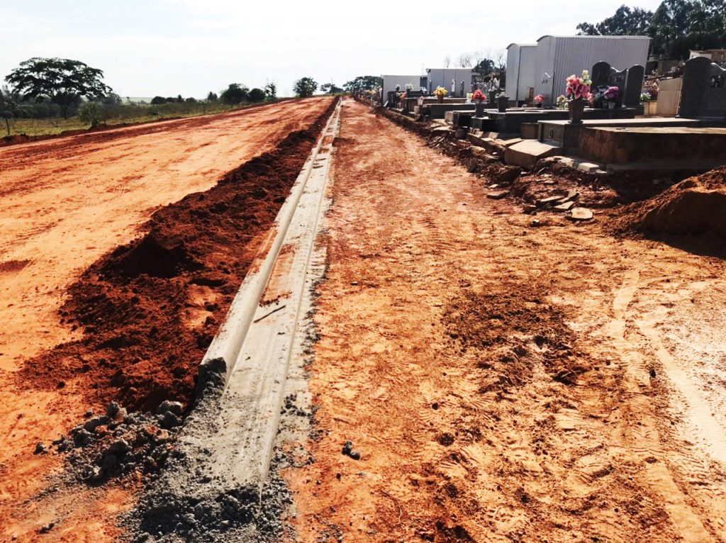 FLÓRIDA: Prefeitura inicia obras de mais uma etapa de ampliação do cemitério