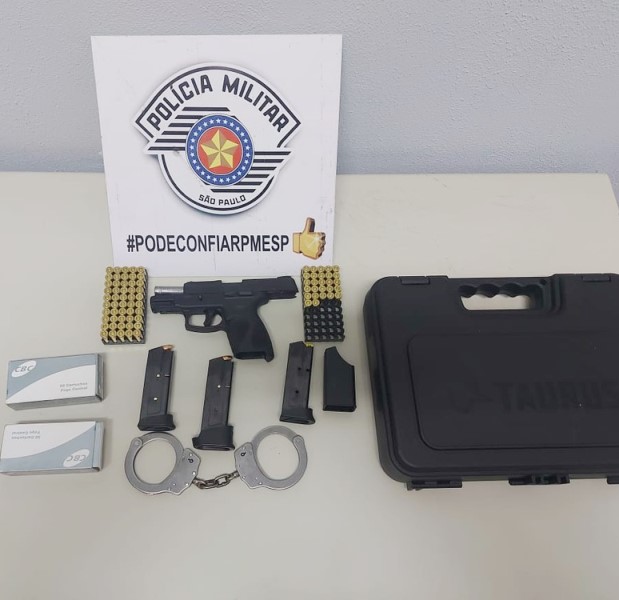 Arma de fogo e munições são apreendidas após briga entre dois homens