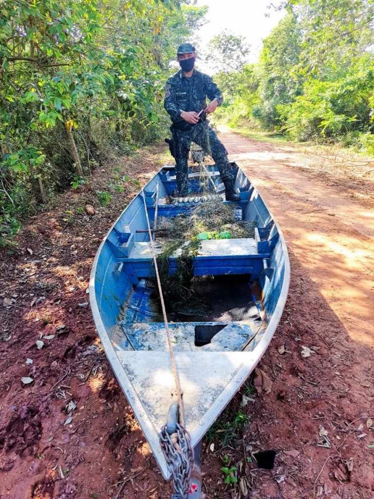 Homem recebe multa de mais de R$ 1 mil por pesca predatória