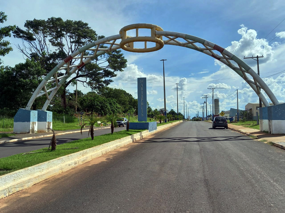 MARIÁPOLIS: Vereadores pedem reforma do portal de entrada da cidade