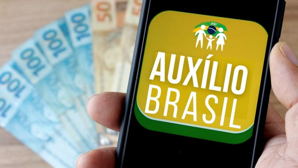 Veja como saber se receberá o Auxílio Brasil