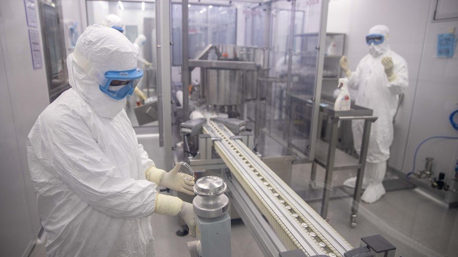 Soro do Butantan que ameniza sintomas da covid-19 começa a ser testado