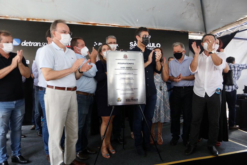 JUNQUEIRÓPOLIS: Governador em exercício inaugura unidade do Poupatempo