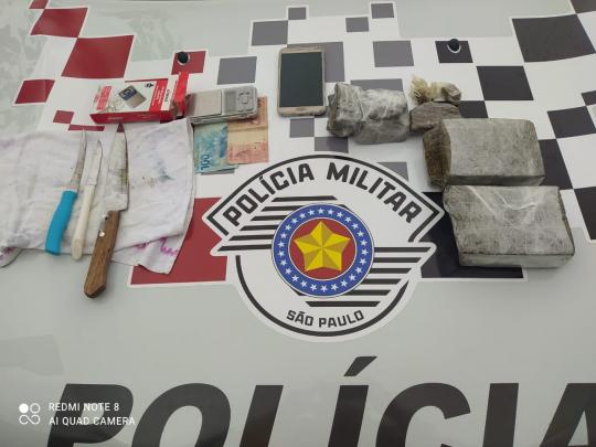 Polícia Militar prende traficante com mais de 1,3kg de maconha