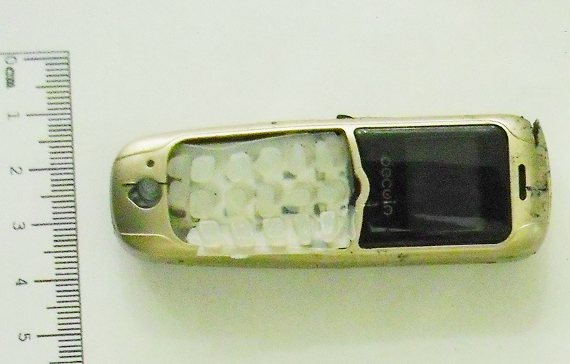 Mãe de preso tenta entrar com celular escondido no corpo na Penitenciária de Flórida Paulista