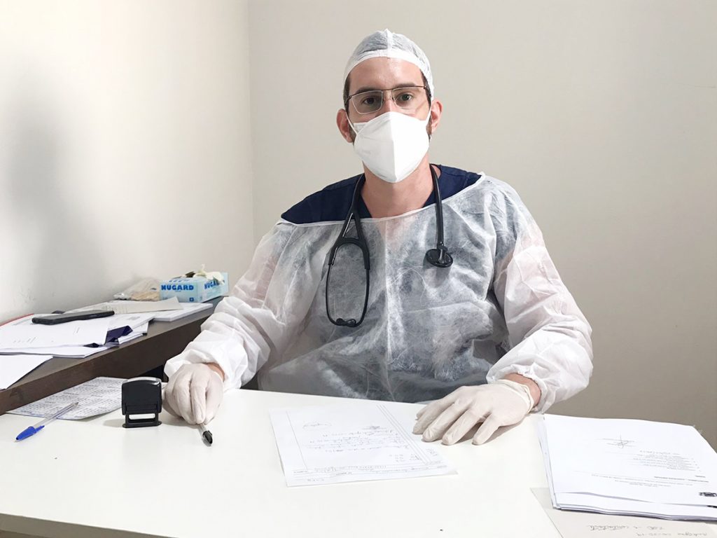 FLÓRIDA: Novo médico é contratado para reforço na Central Covid