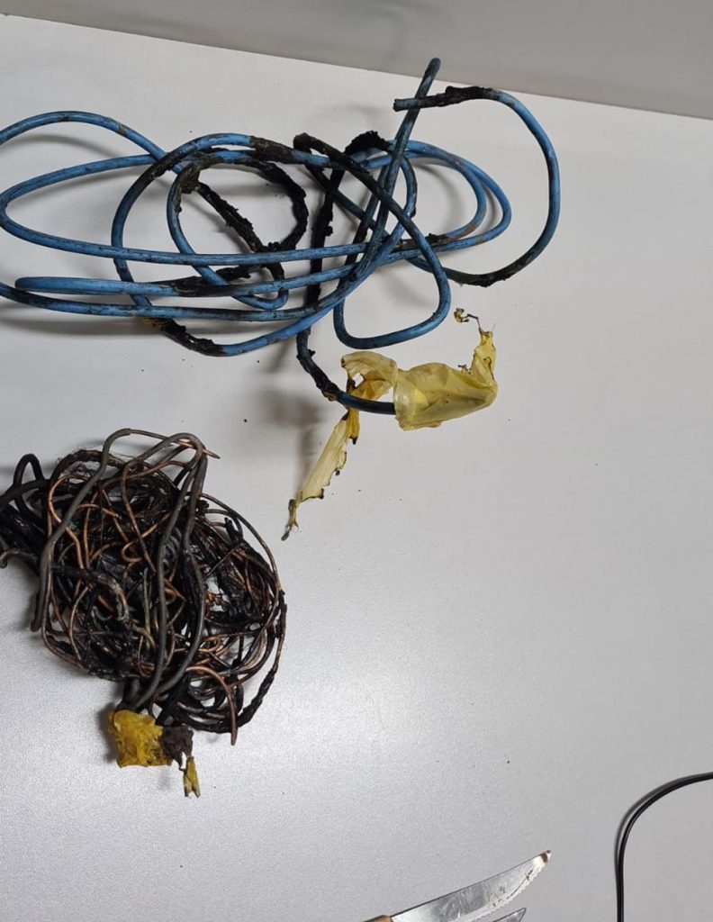 Homem é preso após furtar fiação elétrica de casa de policial militar