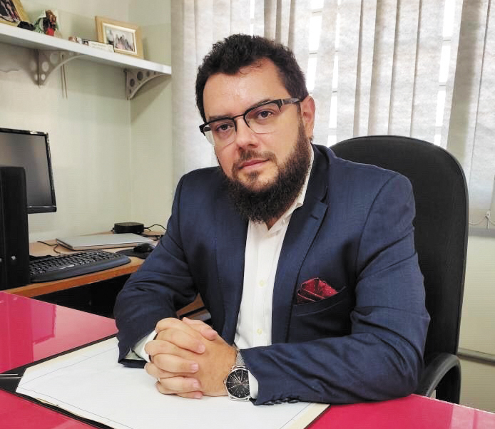 FLÓRIDA: Dr. Samuel completa 10 anos de serviços prestados à população na Promotoria de Justiça