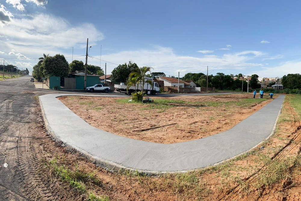 JUNQUEIRÓPOLIS: Iniciada mais uma obra de urbanização no Bairro Jardim Paulista