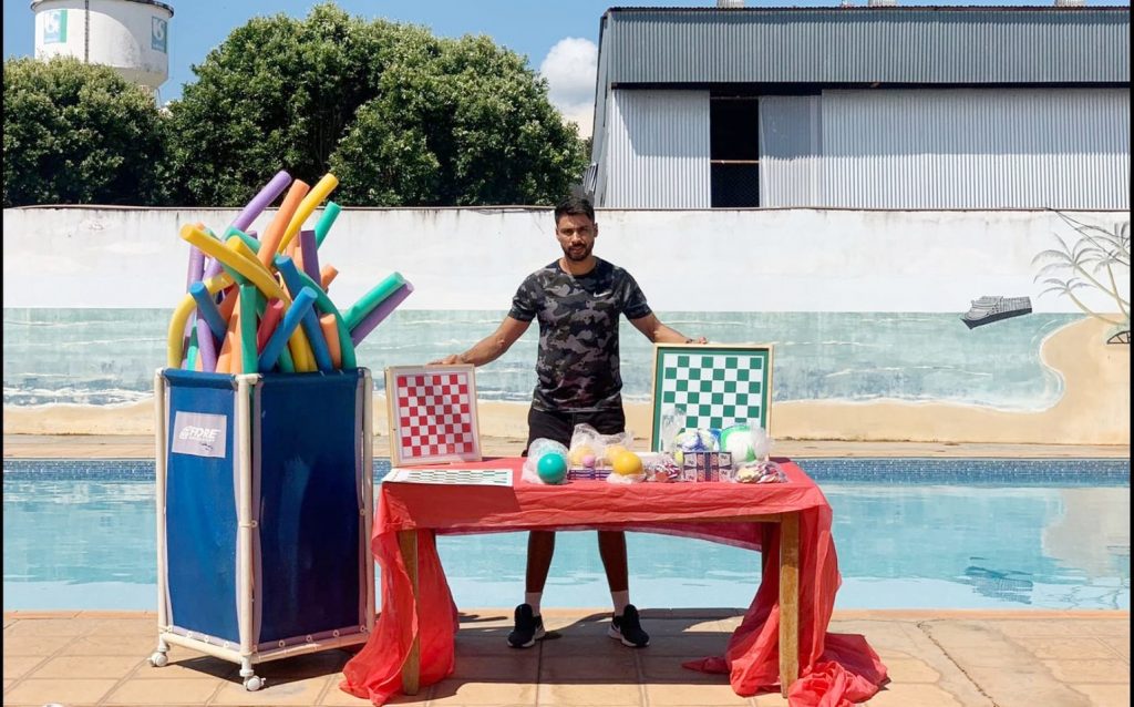 FLORA RICA: Diretor anuncia conquista de materiais esportivos