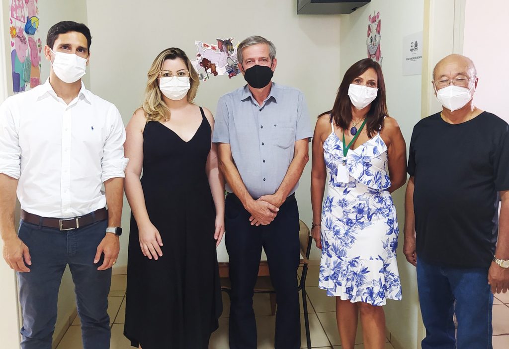 IRAPURU: Saúde Municipal conta agora com médico pediatra e oftalmologista