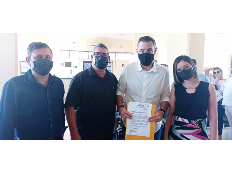 DRACENA: Secretário executivo da Habitação recebe pedido do prefeito