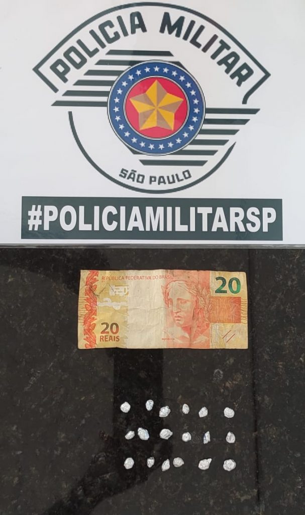 Homem é preso por tráfico e roubo a cozinha de igreja é esclarecido