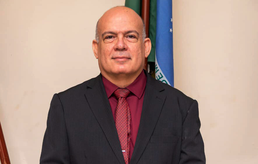 MARIÁPOLIS: Vereador reivindica construção de obstáculos em frente à creche escola