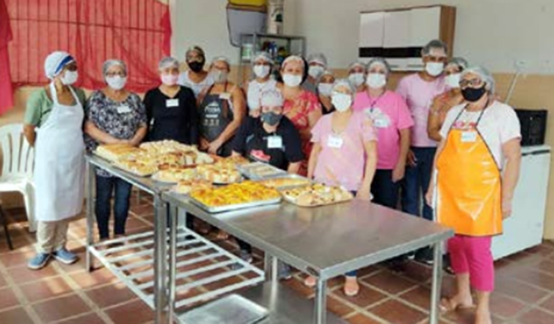 FLORA RICA: Curso de processamento caseiro de pães forma sua primeira turma