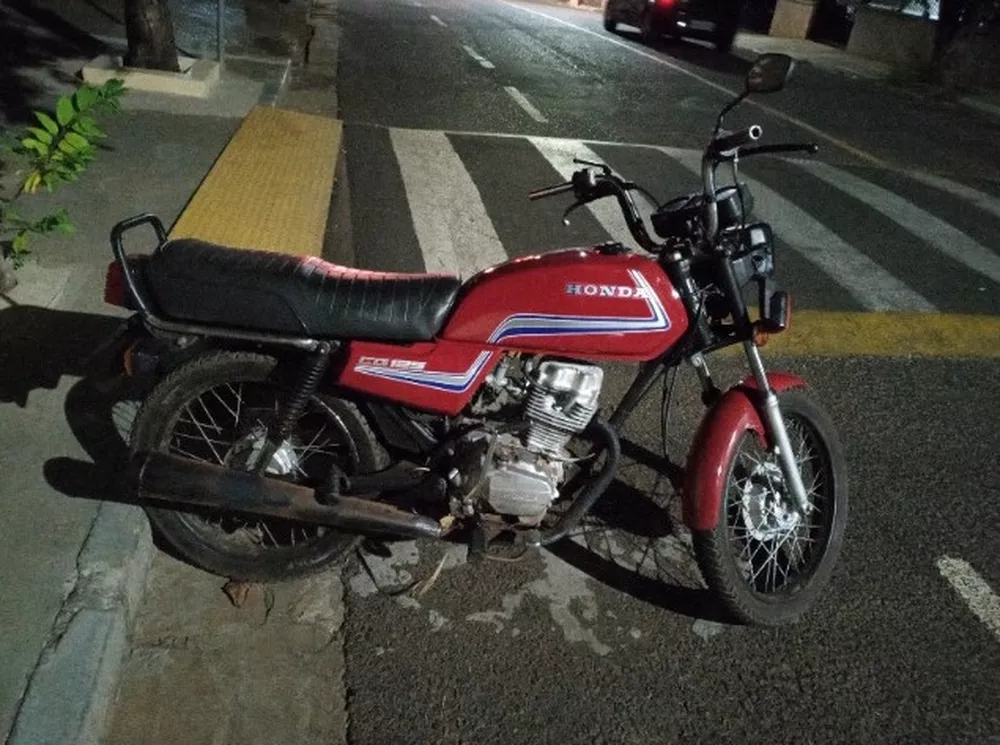 Motociclista alcoolizado é preso após tentativa de fuga por canaviais