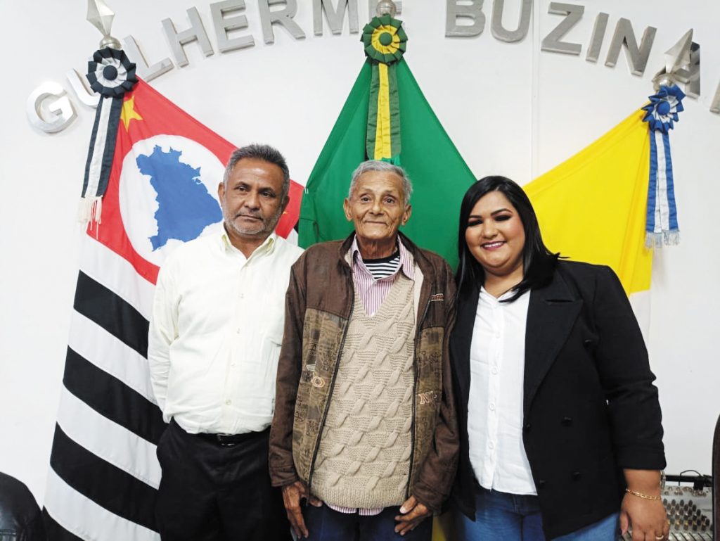 FLORA RICA: Câmara empossa três novos vereadores