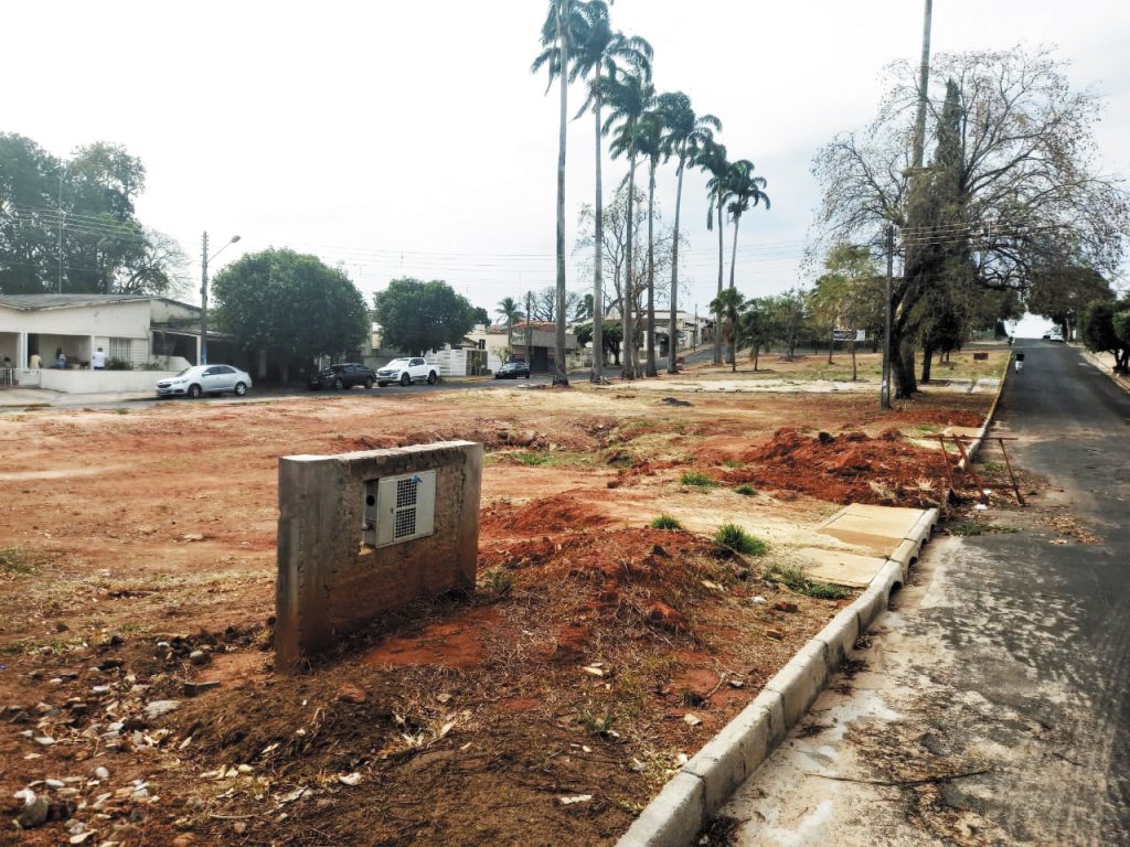 LUCÉLIA: Tribunal de Contas do Estado aponta quatro obras paralisadas no município