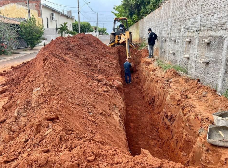 MARIÁPOLIS: Executadas obras de ampliação das galerias de captação de águas pluviais