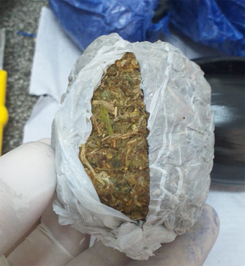 Mulher é flagrada com droga no corpo ao tentar entrar na Penitenciária de Junqueirópolis