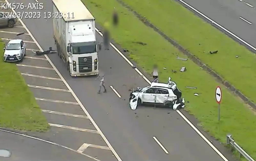 Quatro pessoas ficam feridas em acidente em rodovia de Valparaíso