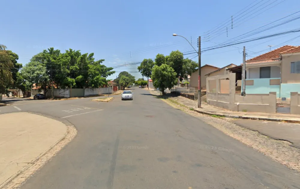 Jovem é baleado nas costas após briga de trânsito