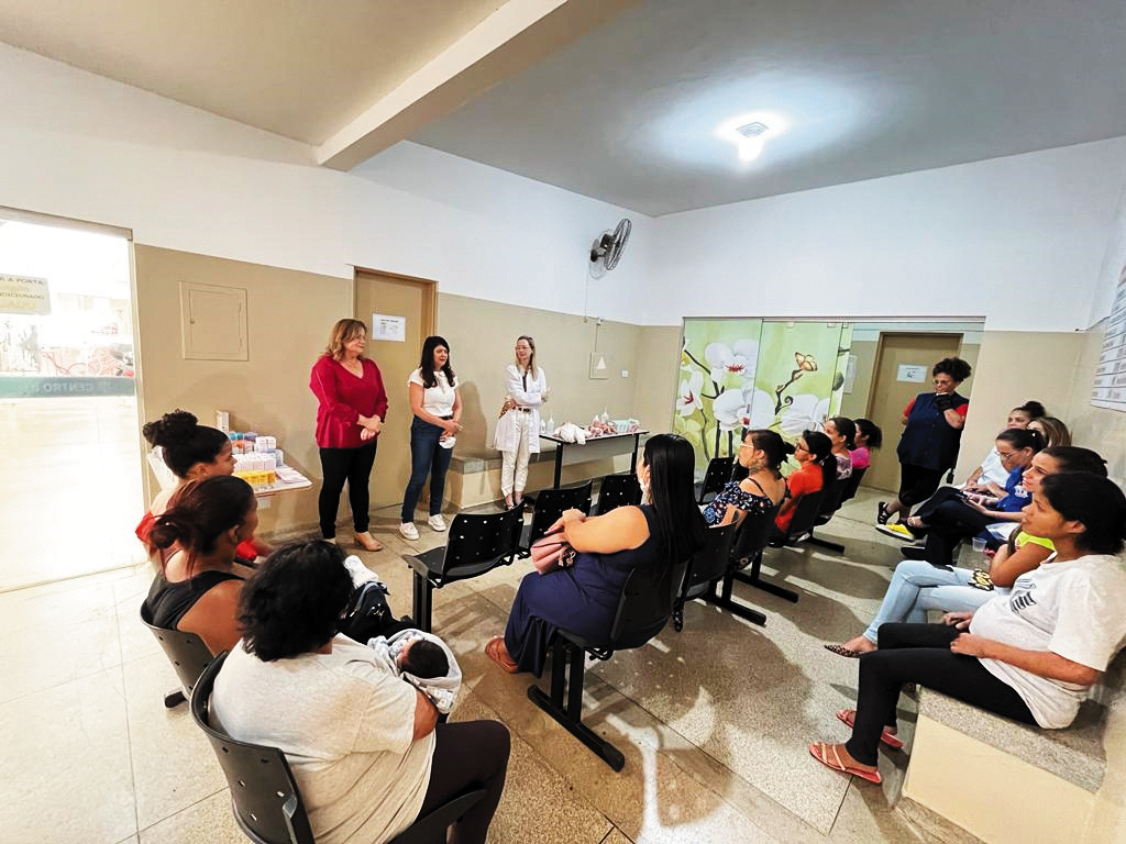 SALMOURÃO: Secretaria da Saúde promove palestra para gestantes e lactantes