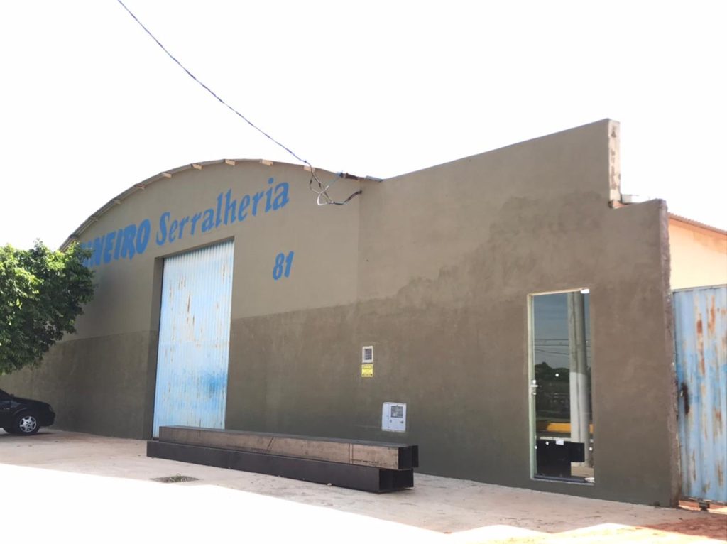 MINEIRO SERRALHERIA atendendo no Distrito Industrial