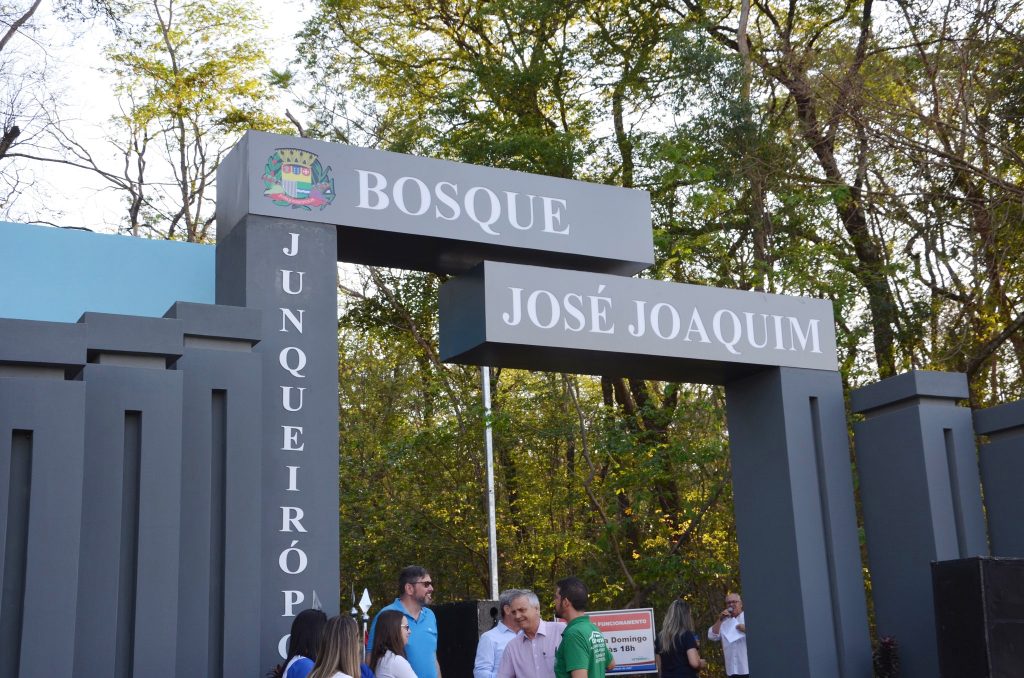 JUNQUEIRÓPOLIS: Após revitalização, Bosque Municipal é entregue à população