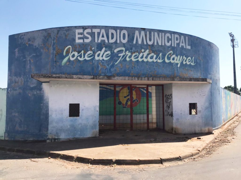 LUCÉLIA: Prefeita anuncia projeto para reforma do estádio com investimento de R$ 340 mil