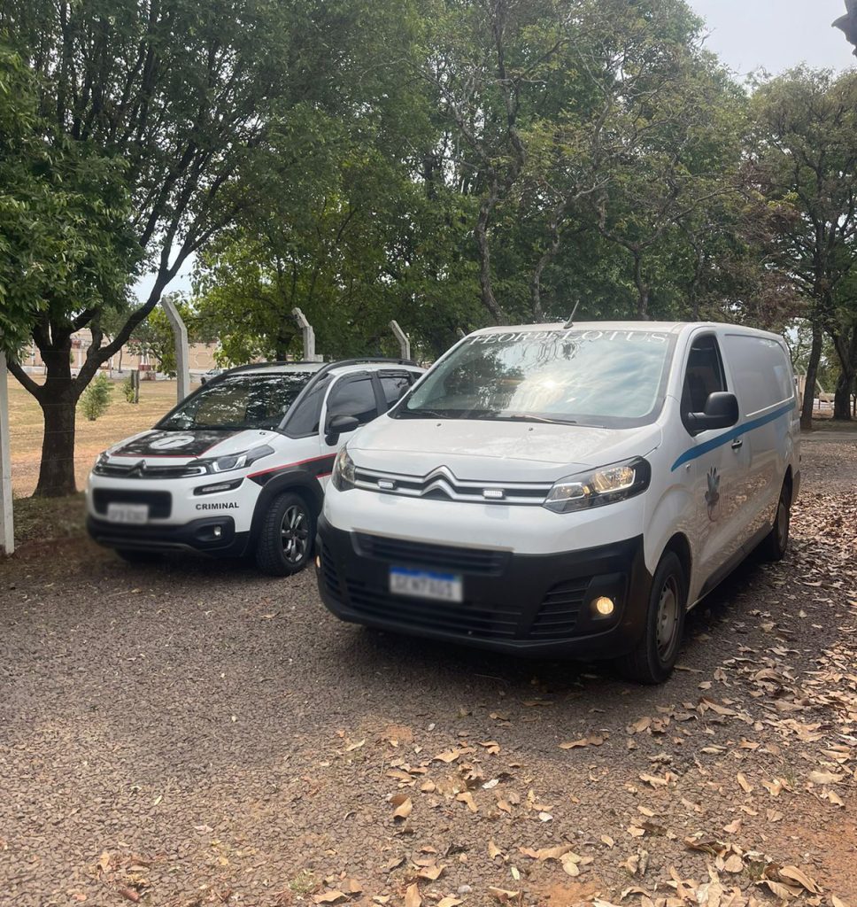 Sem ser identificado, corpo de homem encontrado morto no Rio do Peixe é sepultado