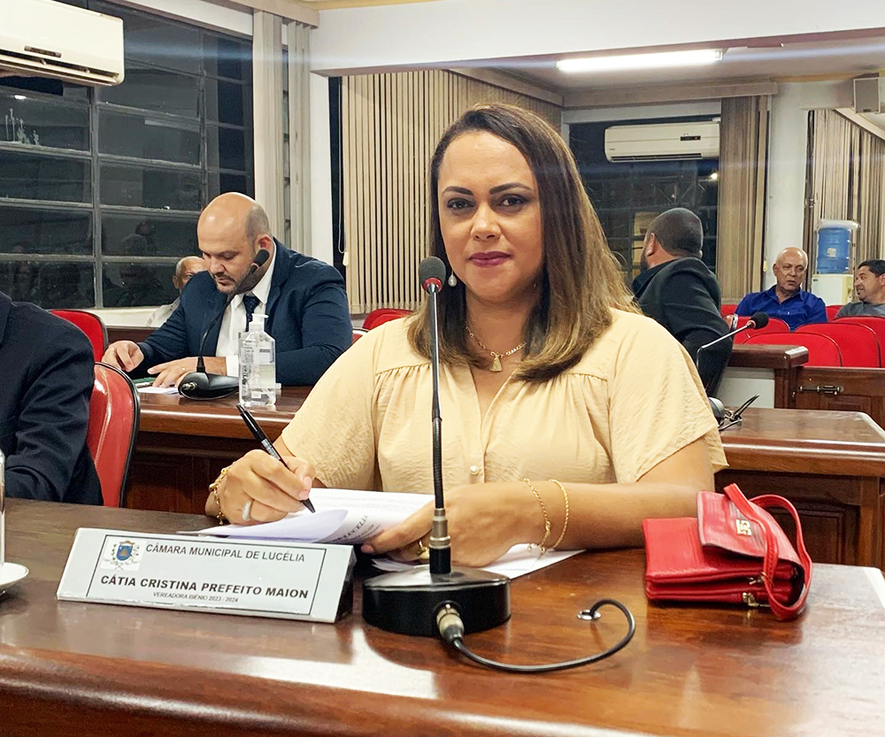 LUCÉLIA: Vereadora Catia Maion filia-se ao Partido Liberal