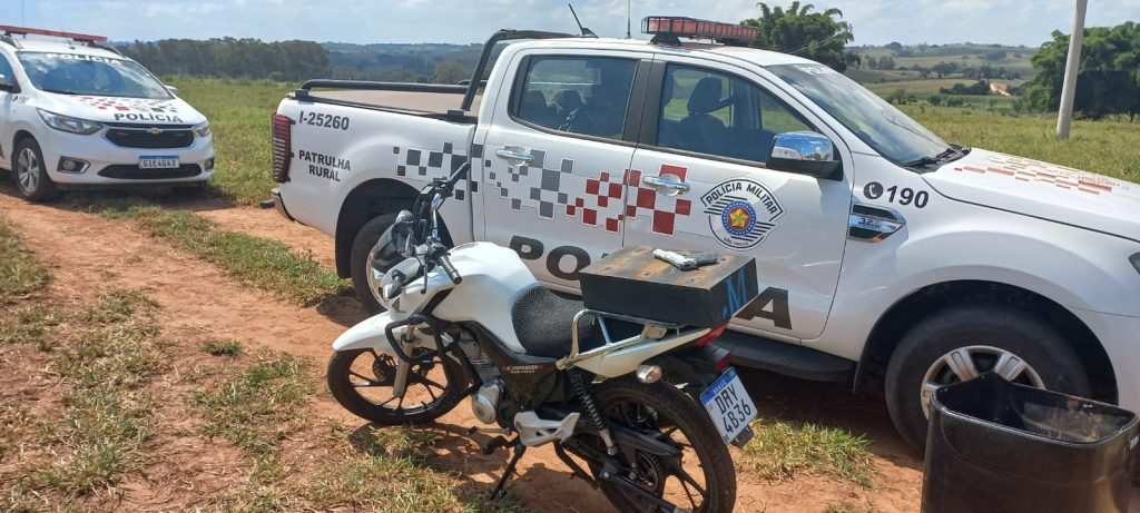 Floridense é preso pela Polícia Militar suspeito de furtar moto de supermercado em Pacaembu