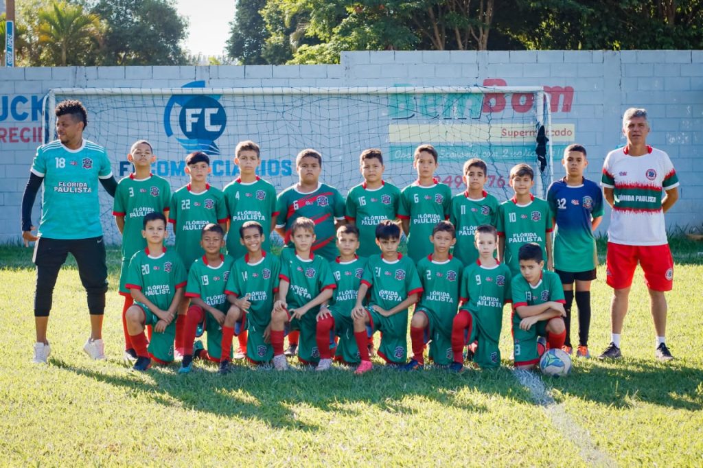 FLÓRIDA: Categoria Sub-11 da CME joga sábado pela Copa Regional de Futebol