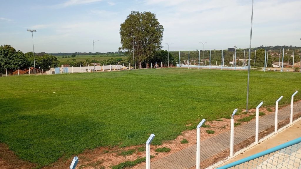 JUNQUEIRÓPOLIS: Campo do Complexo Esportivo da Vila Beatriz é interditado para recuperação do gramado