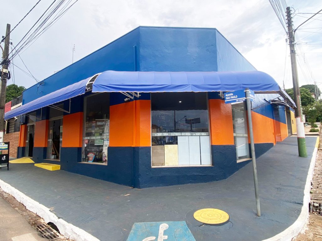 FLÓRIDA: ELÉTRICA AVENIDA milhares de itens em um só lugar