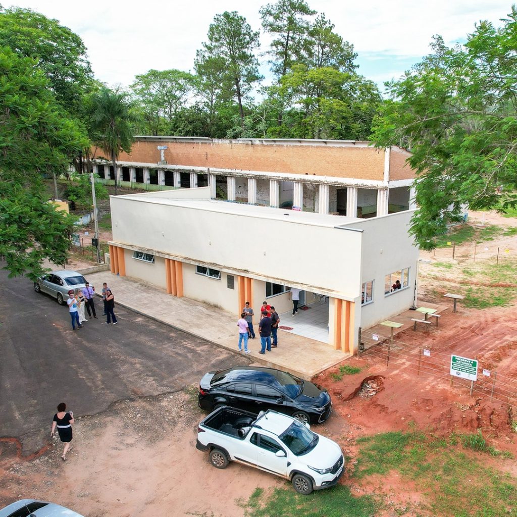 LUCÉLIA: Inaugurada a Lanchonete no Parque Natural Municipal Salto Botelho