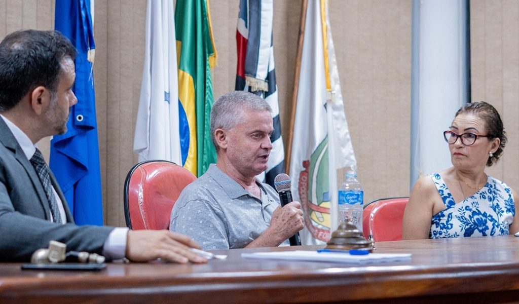 LUCÉLIA: Audiência Pública para criação do Conselho Municipal dos Direitos da Pessoa com Deficiência