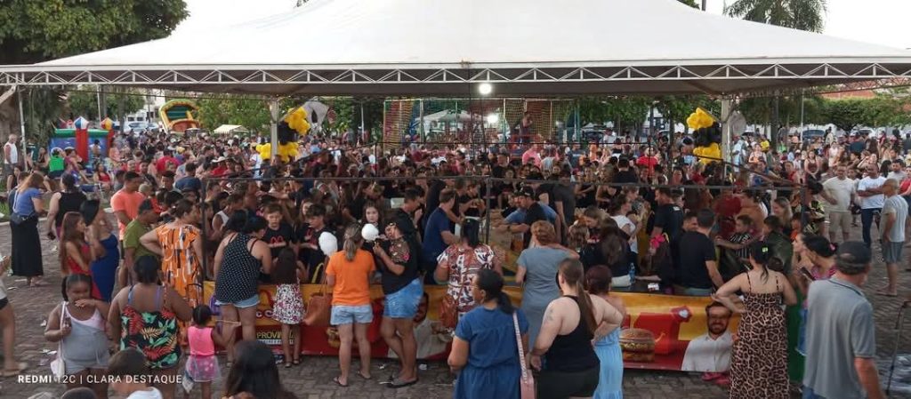 TUPI PAULISTA: Ação Solidária distribui mais de 3.500 Big Mac para a comunidade