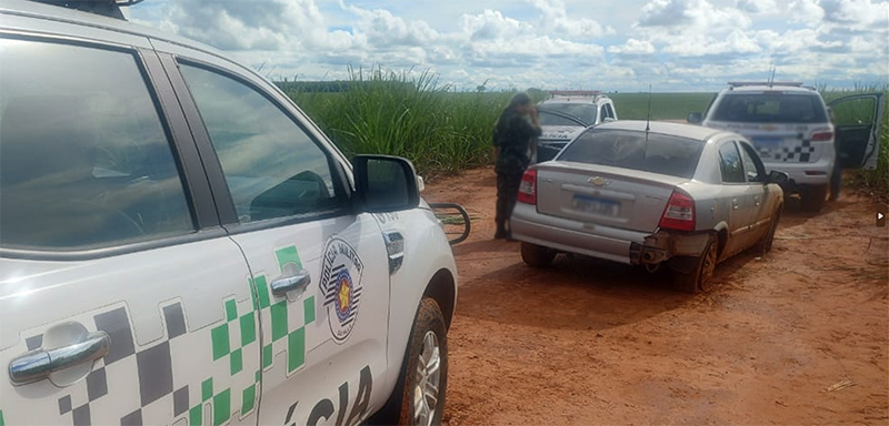 Moradores de Flórida Paulista são autuados em R$ 2,2 mil após tentarem fugir da polícia