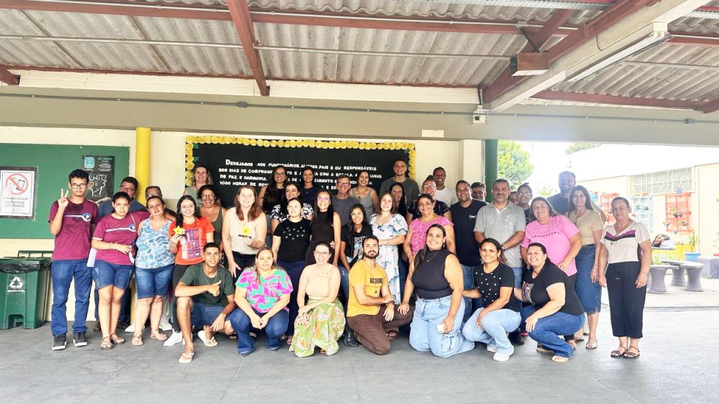 FLÓRIDA: Escola Pércio se destaca entre as melhores na Diretoria de Ensino