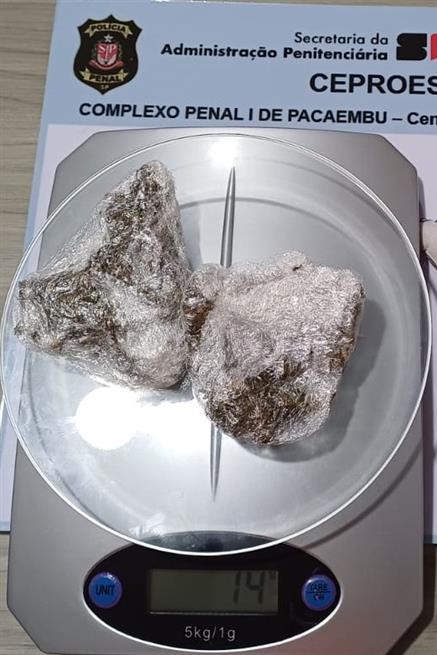 Droga apreendida em Pacaembu