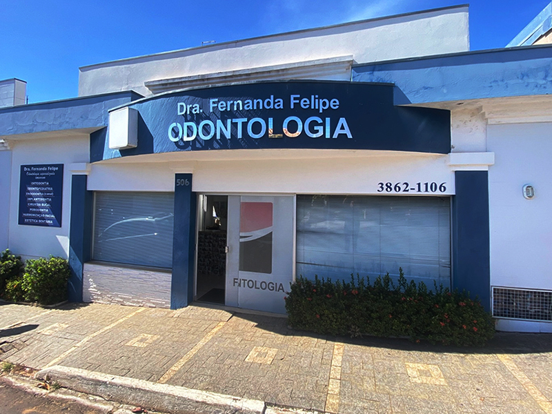 DRA. FERNANDA FELIPE: referência em odontologia especializada em Pacaembu