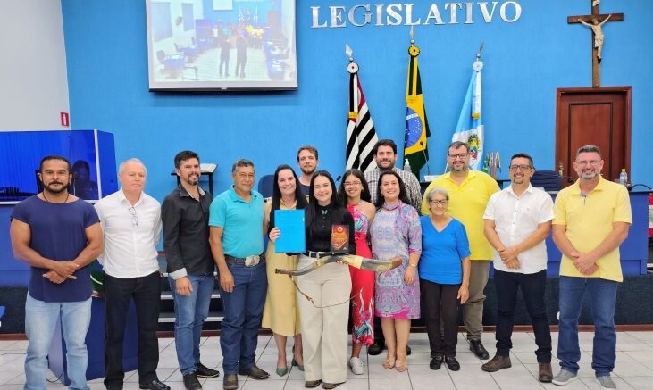 JUNQUEIRÓPOLIS: Câmara realiza sessão com destaque para homenagens e investimentos na agricultura