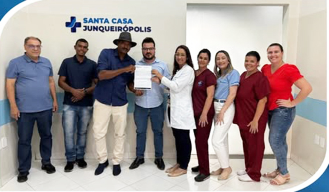 JUNQUEIRÓPOLIS: Santa Casa assina contrato para reforma e adequação da cozinha hospitalar