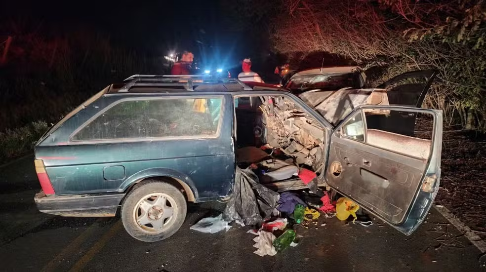 6 pessoas ficam feridas em acidente no interior de SP; crianças estão entre vítimas