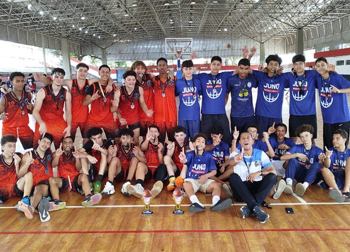 JUNQUEIRÓPOLIS: Equipes junqueiropolenses brilham no Campeonato de Basquete do Interior e conquistam dois títulos