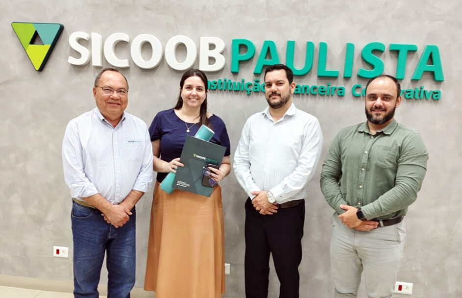 LUCÉLIA: Parceria entre Sicoob Paulista e Associação Comercial amplia acesso a crédito para comerciantes