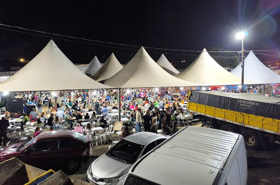 PACAEMBU: Quermesse da Padroeira reúne comunidade e promove noite de fé, solidariedade e tradição